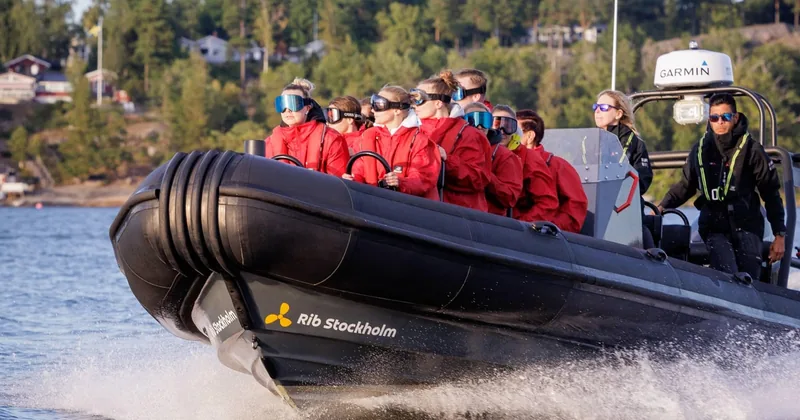 RIB-snabbåtstur i skärgården